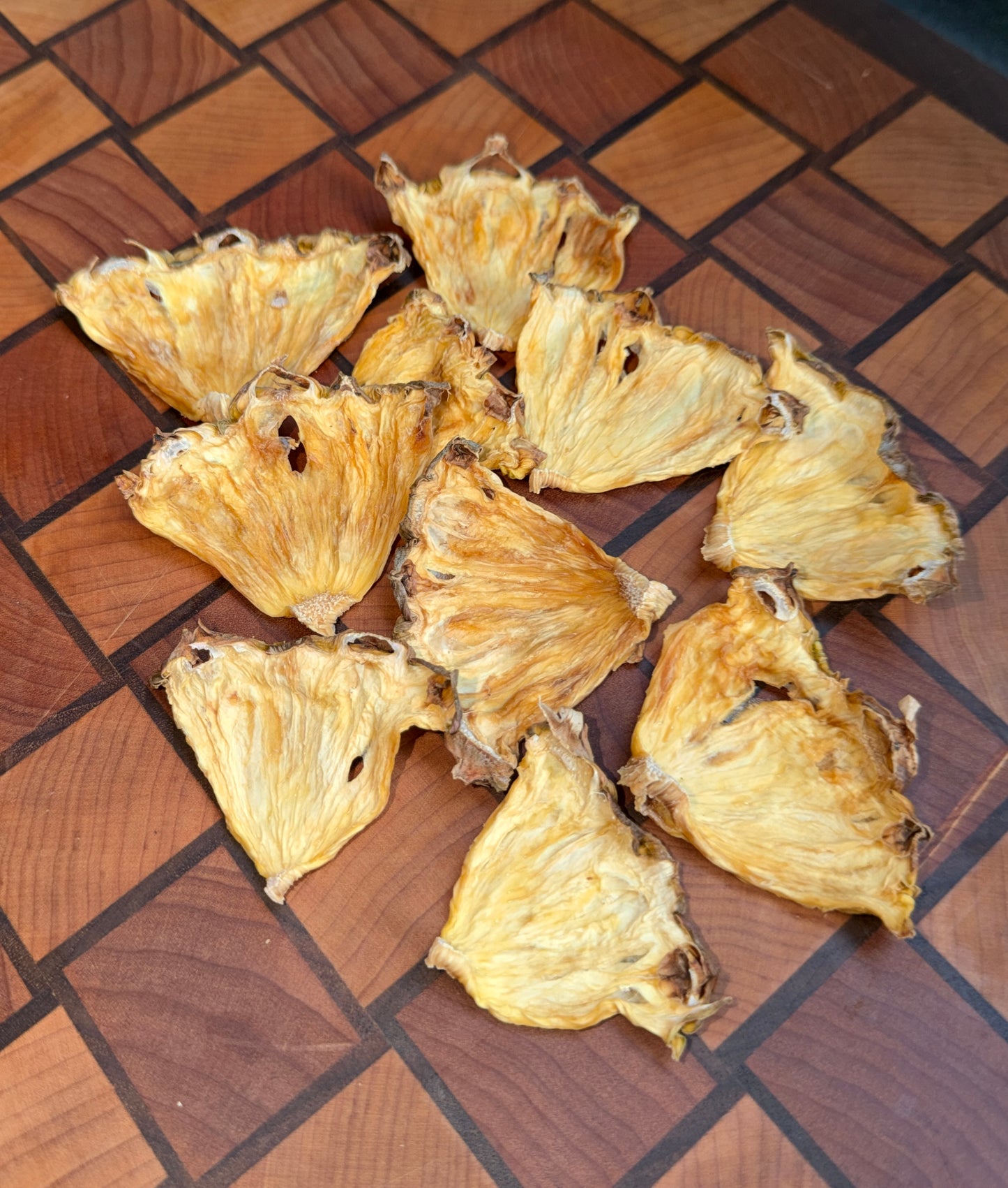 Wholesale Dehydrated Pineapple Quarter Pieces | 500 pc / 2 kg / 5 kg